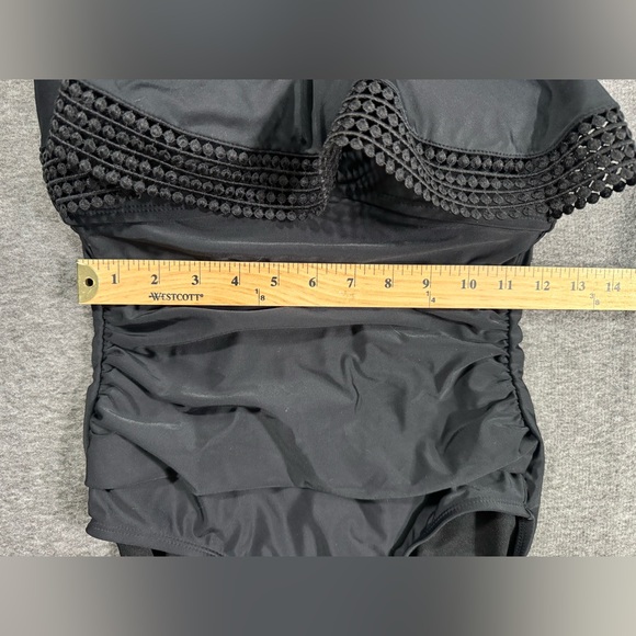 NWOT Kona sol black crochet flounce high coverage one piece swimsuit size S - Picture 9 of 9